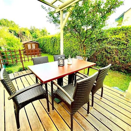 Schoene Wohnung Mit Eigenen Eingang Und Terrasse Gosseling Buitenkant foto
