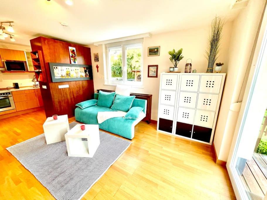 Schoene Wohnung Mit Eigenen Eingang Und Terrasse Gosseling Buitenkant foto