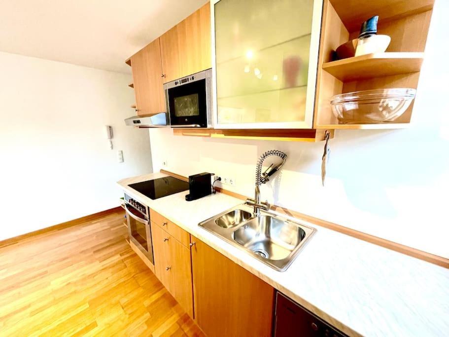 Schoene Wohnung Mit Eigenen Eingang Und Terrasse Gosseling Buitenkant foto